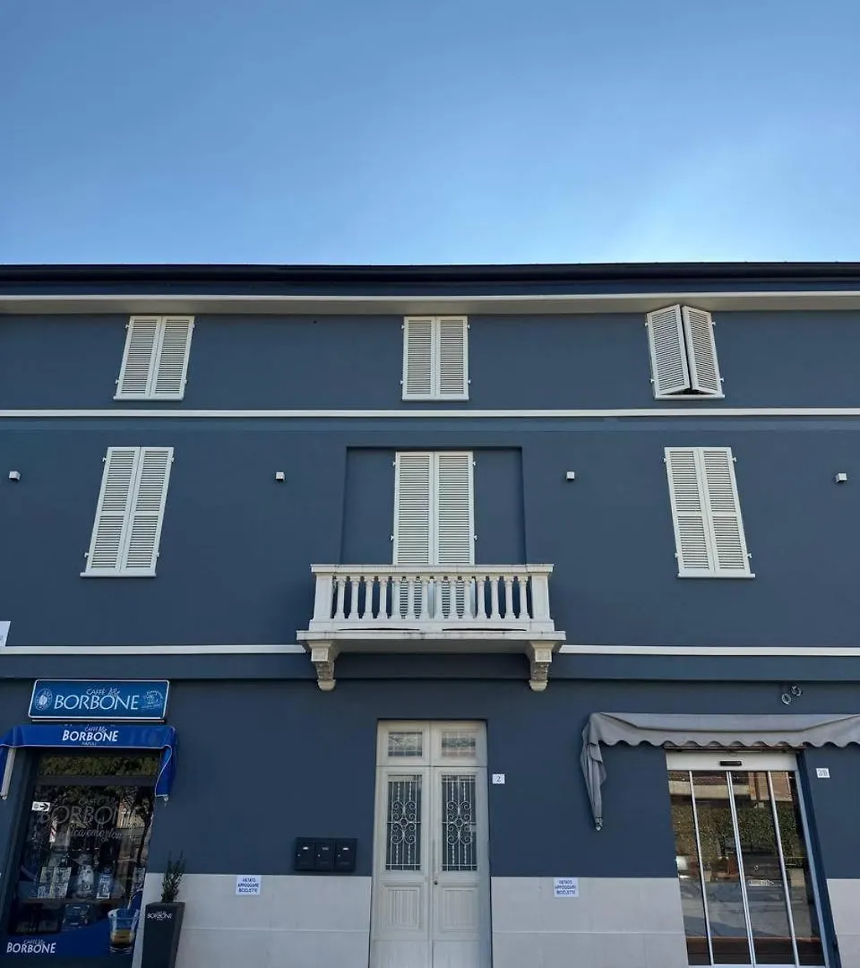 Rooms,Reggio Affittacamere Con Bagno Privato, Tv, Clima , Wi-Fi 雷焦艾米利亚 招待所
